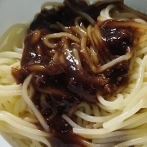 ジャージャー麺